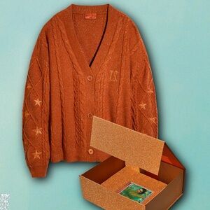 Taylor swift the life of a showgirl size m/l Cardigan box set sealed